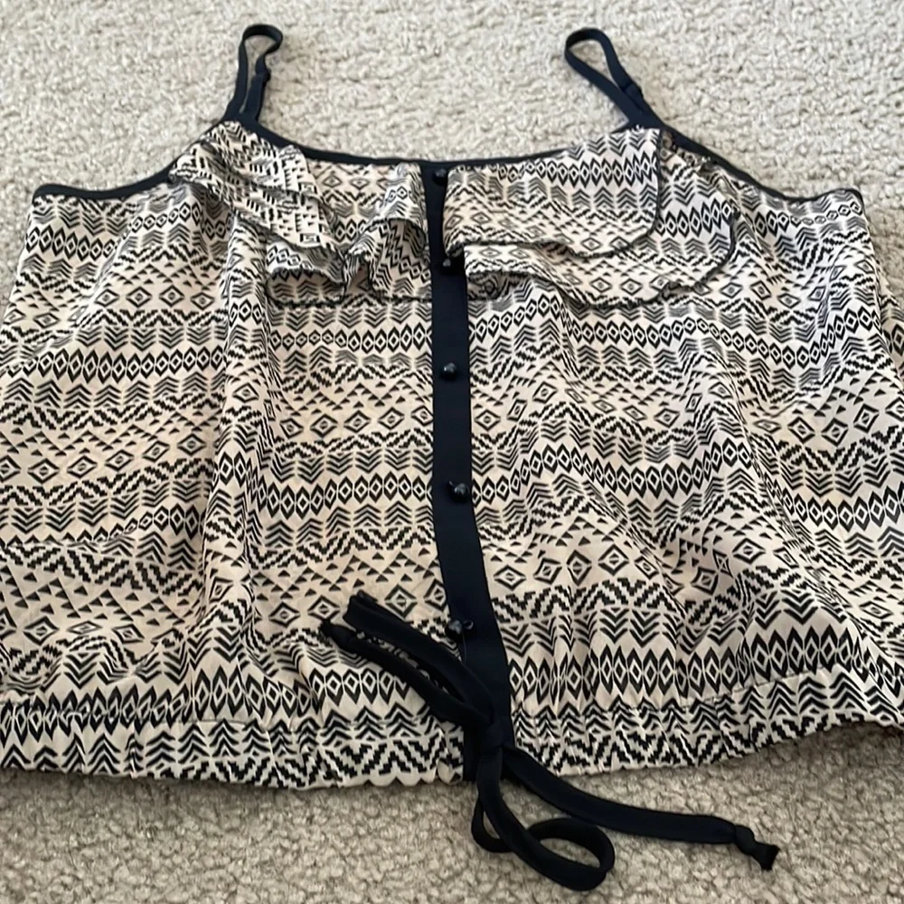 Aztec Print Tank Top - Picture 4 of 6